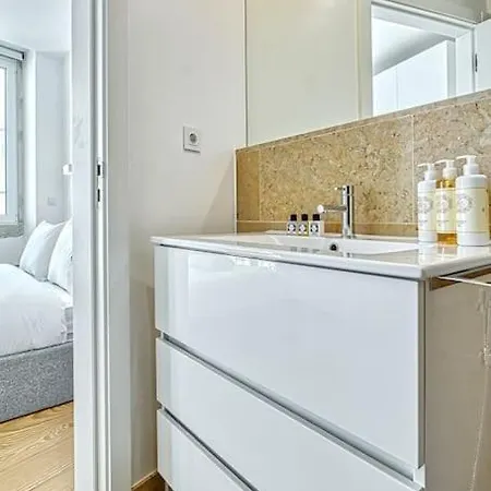 Luxury In Alfama *
